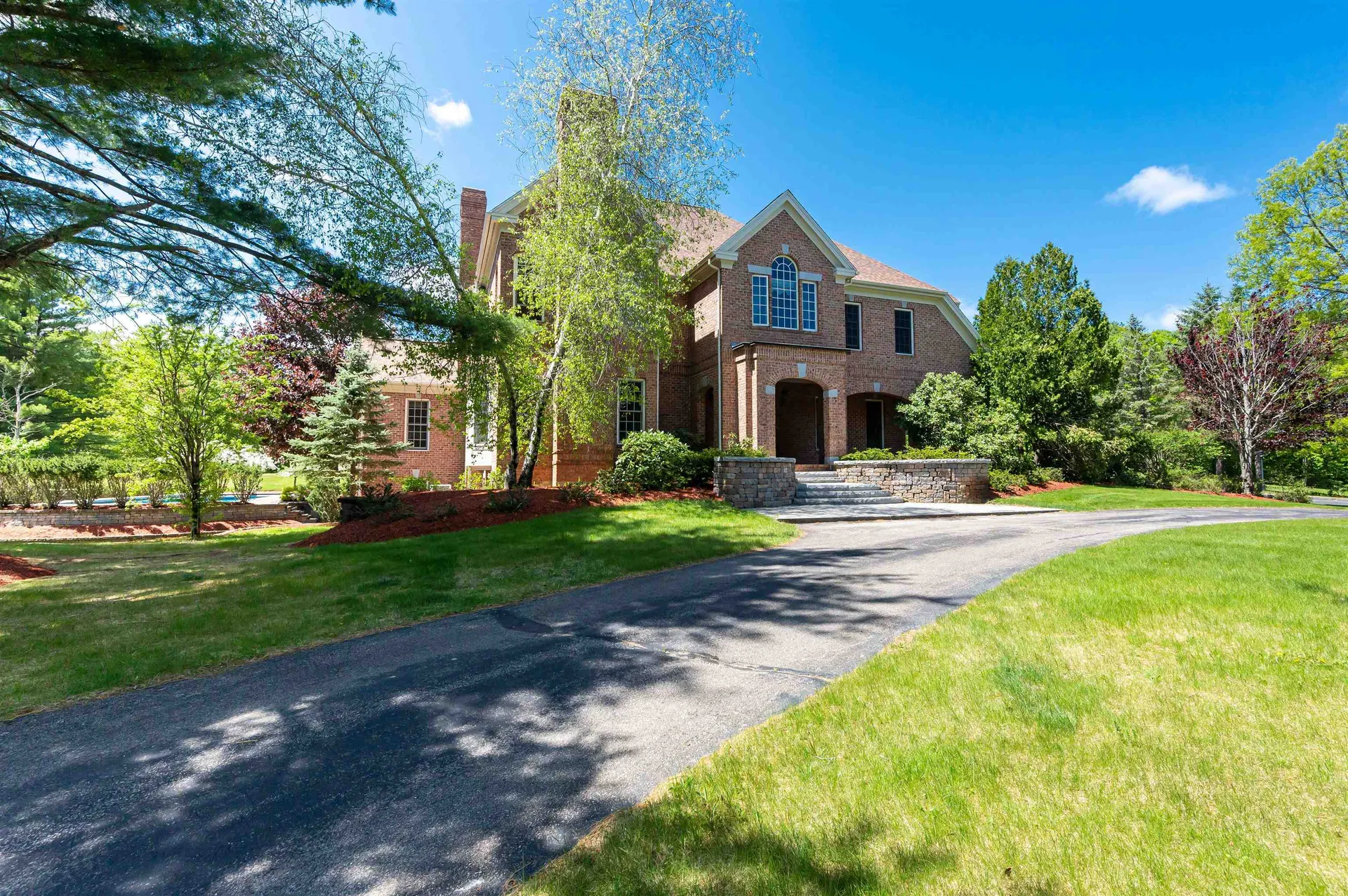 475 New Boston Road Bedford NH 03110