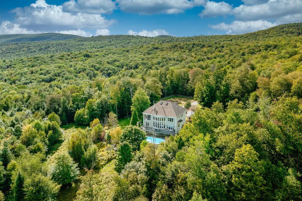 342 Lesure Road Stamford VT 05352