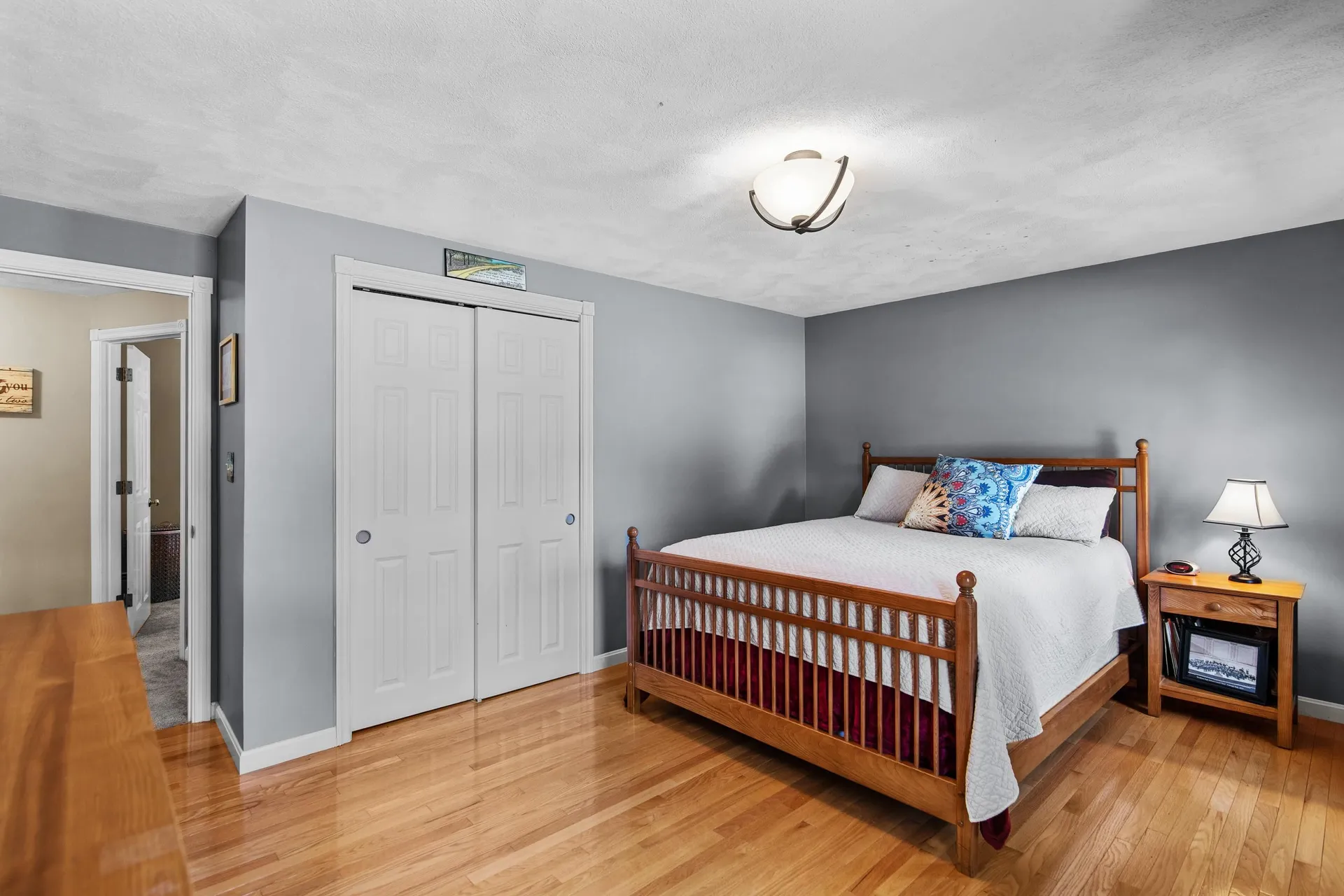18 Crestwood Road Windham NH 03087
