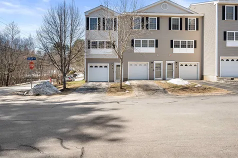 10 Dillon Way Laconia NH 03246