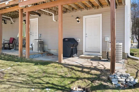 10 Dillon Way Laconia NH 03246