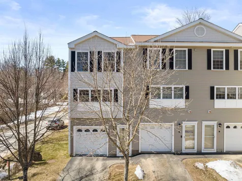 10 Dillon Way Laconia NH 03246