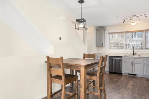 10 Dillon Way Laconia NH 03246