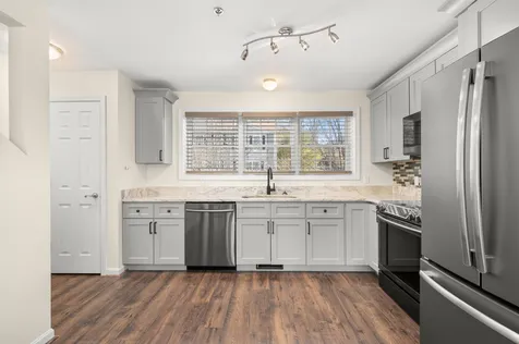 10 Dillon Way Laconia NH 03246