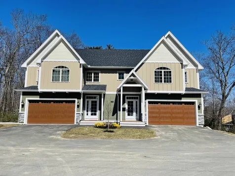 226 Endicott East Street Laconia NH 03246-1972