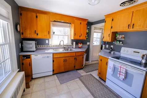 64 Highland Court Chester VT 05143