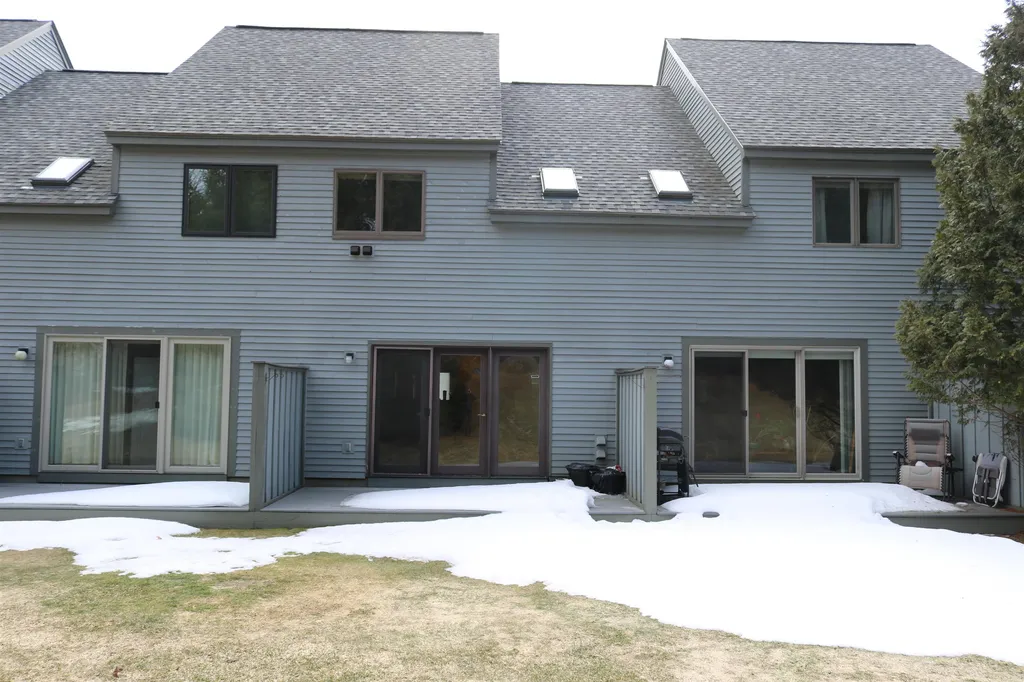 99 Heather Drive Hartford VT 05001