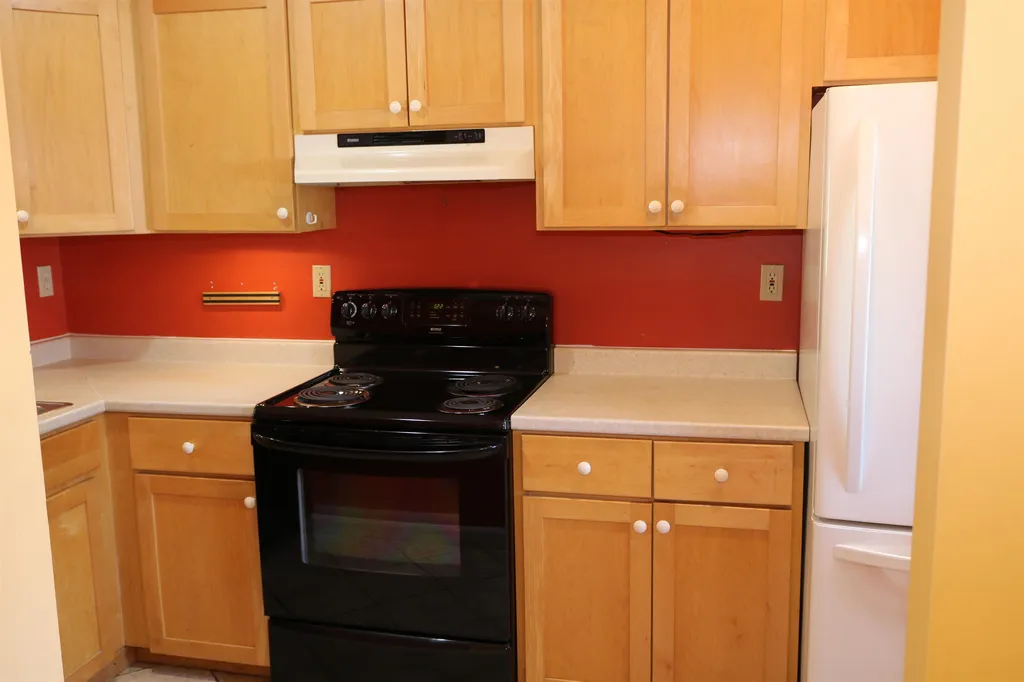 99 Heather Drive Hartford VT 05001