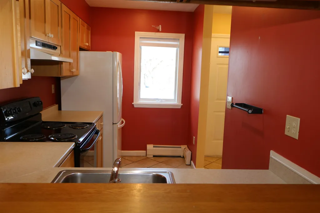 99 Heather Drive Hartford VT 05001