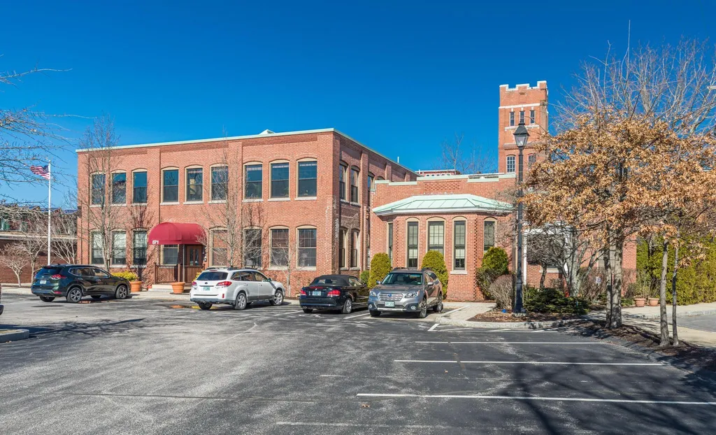 871 Islington Street Portsmouth NH 03801