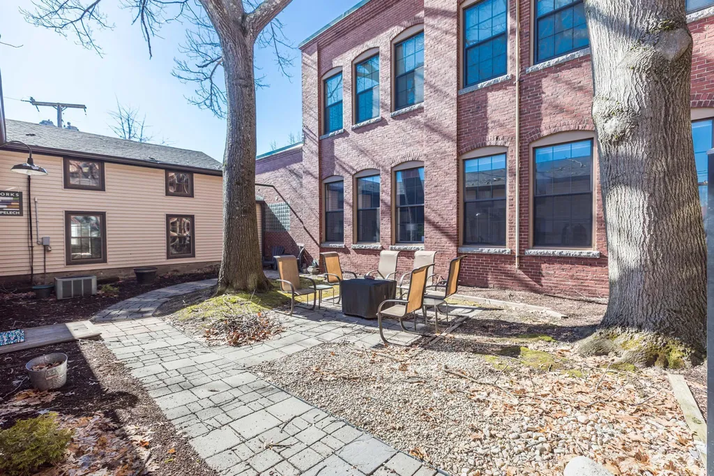 871 Islington Street Portsmouth NH 03801
