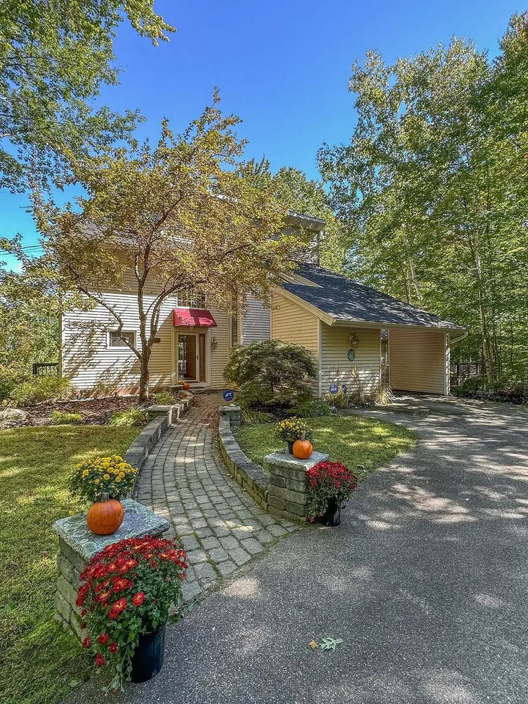 37 Granny Hill Road Moultonborough NH 03254