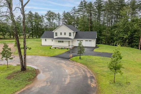 10 Midmark Lane Concord NH 03301