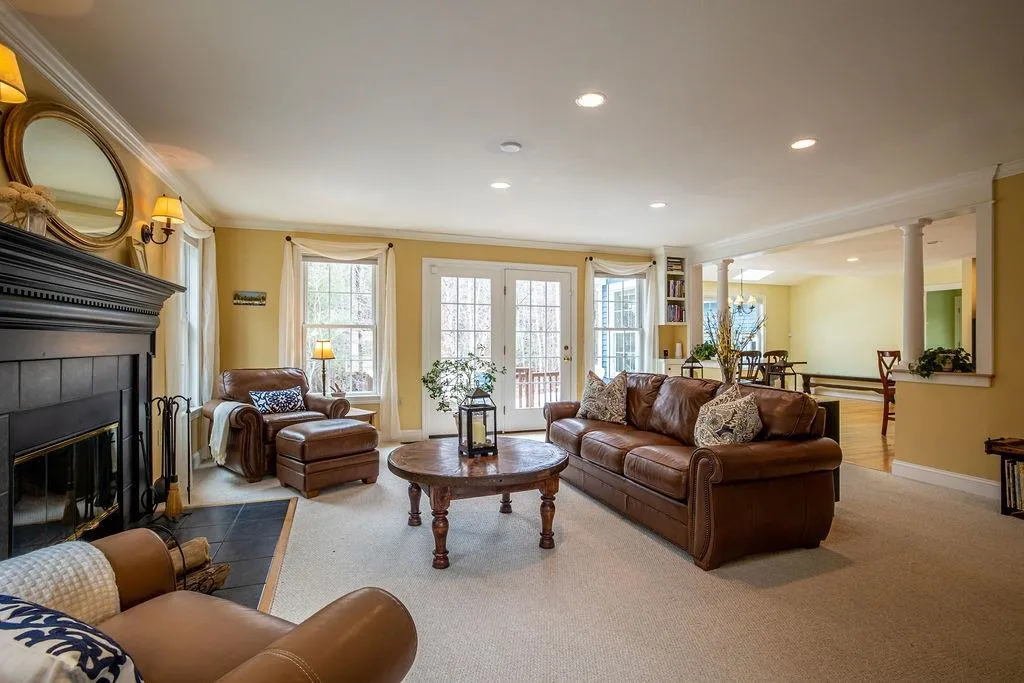 18 Shenandoah Drive Concord NH 03301