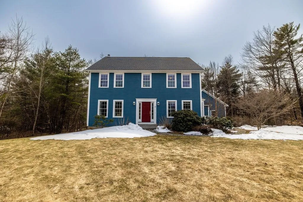 18 Shenandoah Drive Concord NH 03301