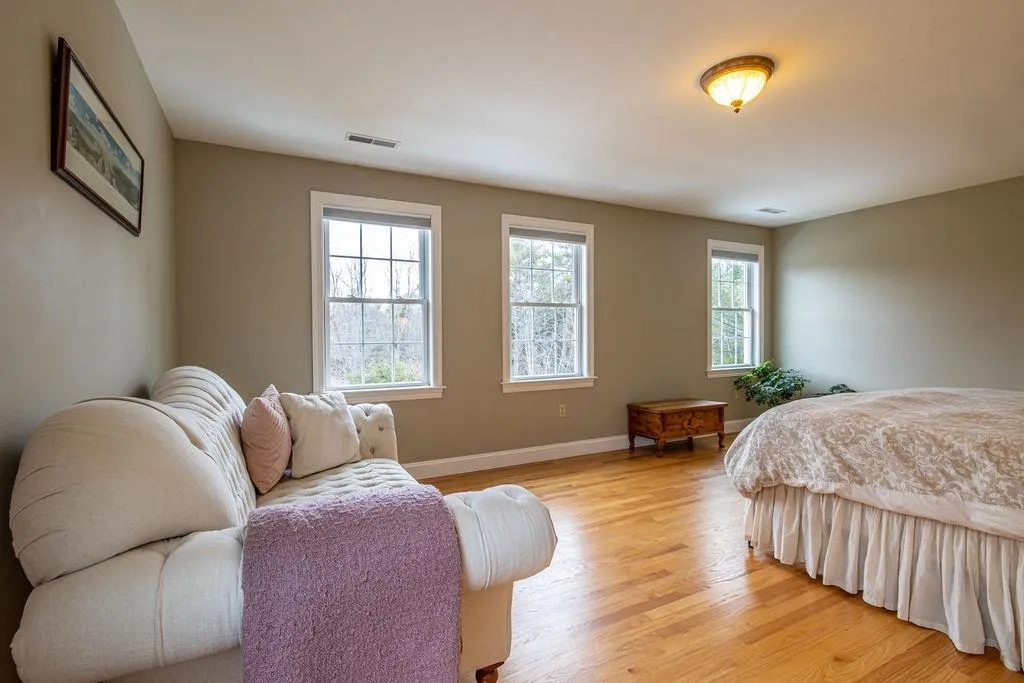 18 Shenandoah Drive Concord NH 03301