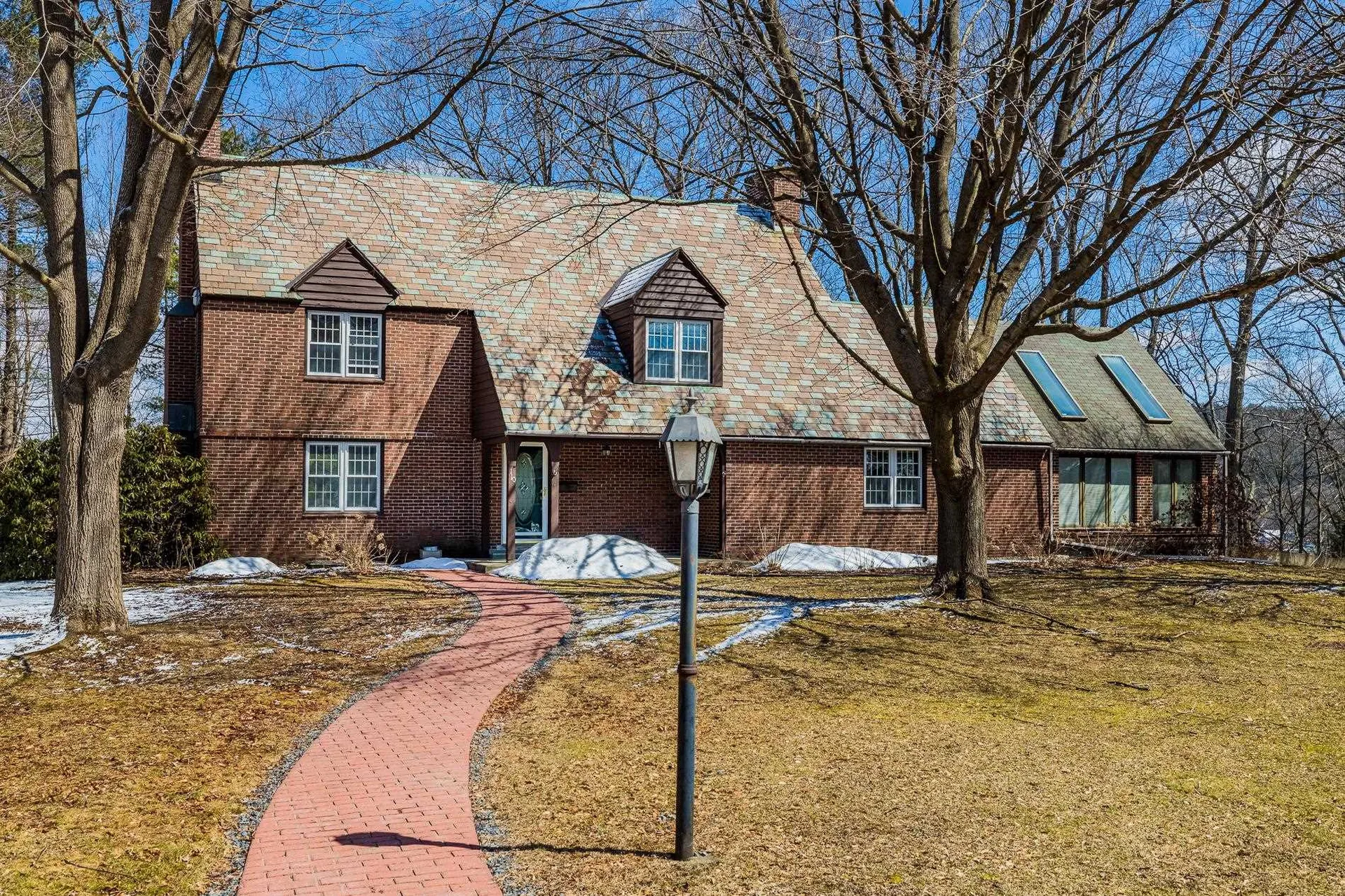 110 Chellis Street Hartford VT 05001