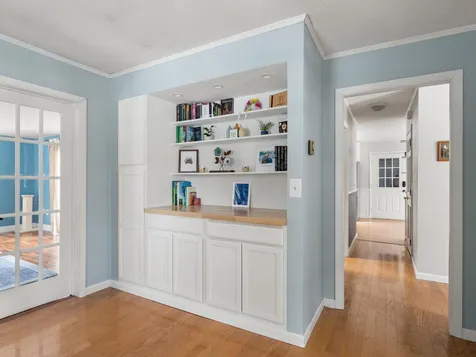60 Red Cedar Lane Shelburne VT 05482