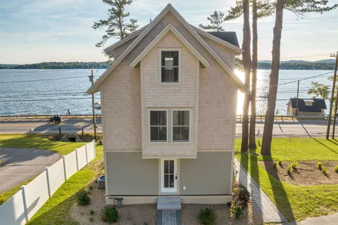 109 Weirs Boulevard Laconia NH 03246