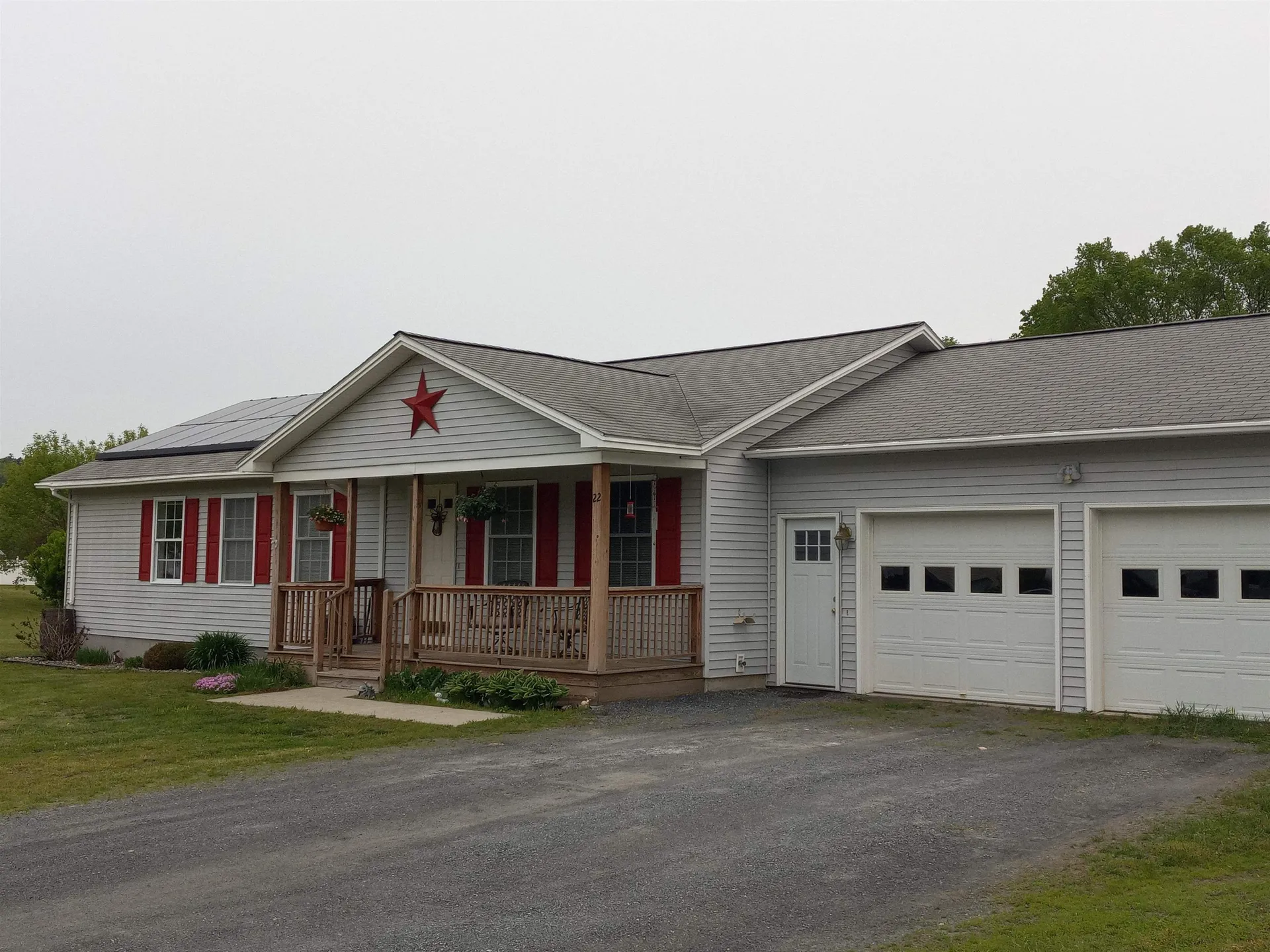 22 Brackett Circle Charlestown NH 03603