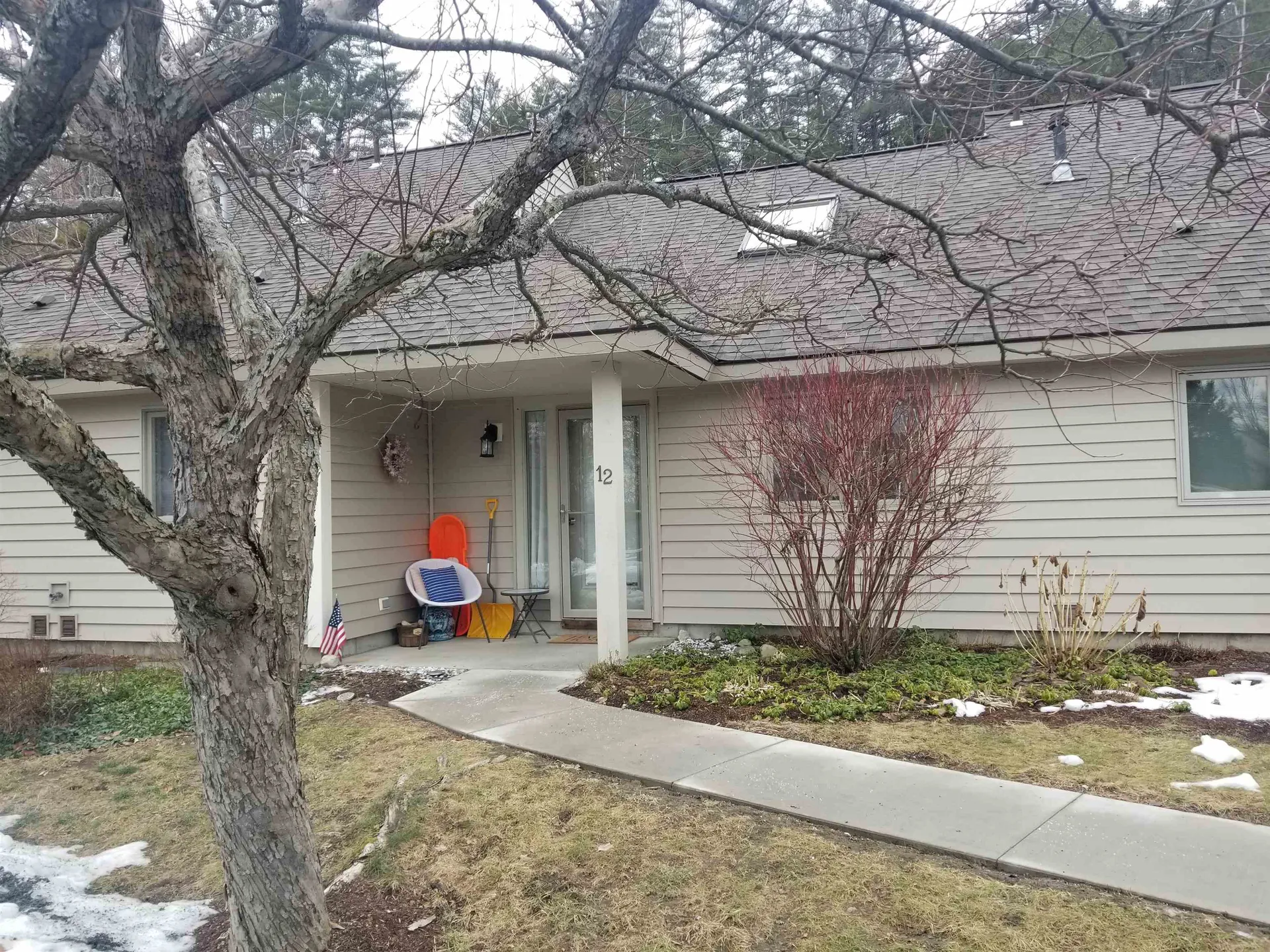 52 Azalea Circle Hartford VT 05001