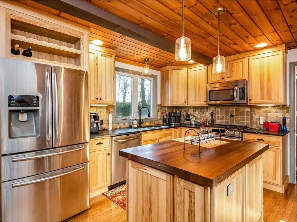 190 Aurielle Drive Colchester VT 05446