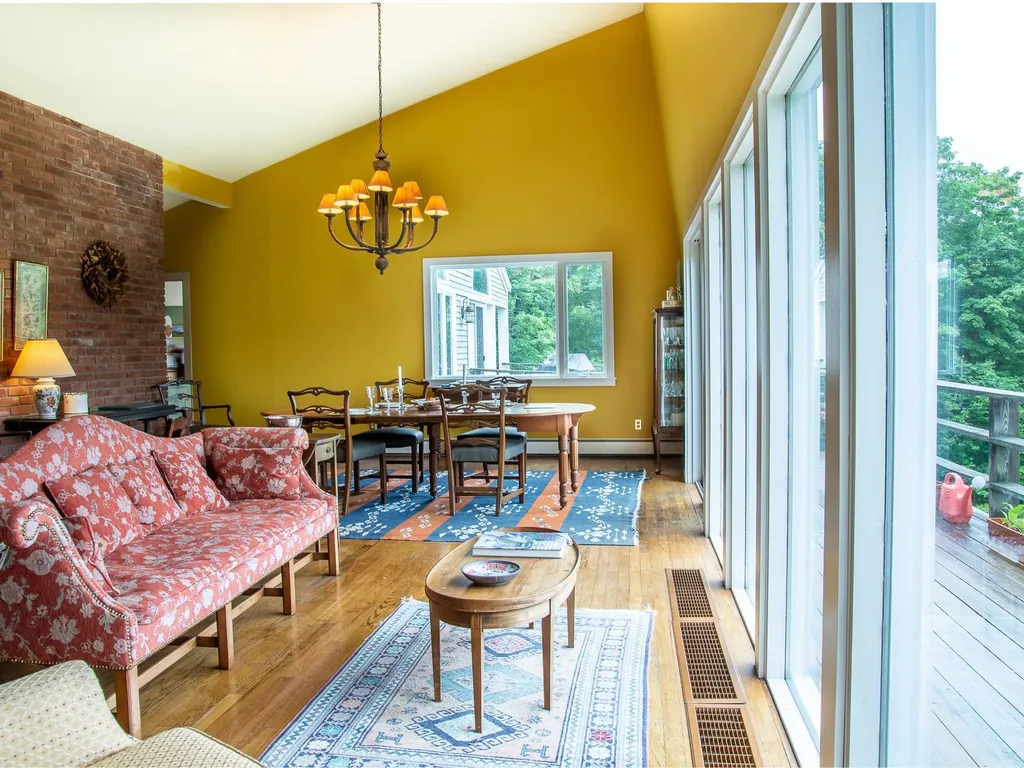 89 Shady Tree Road Warren VT 05674