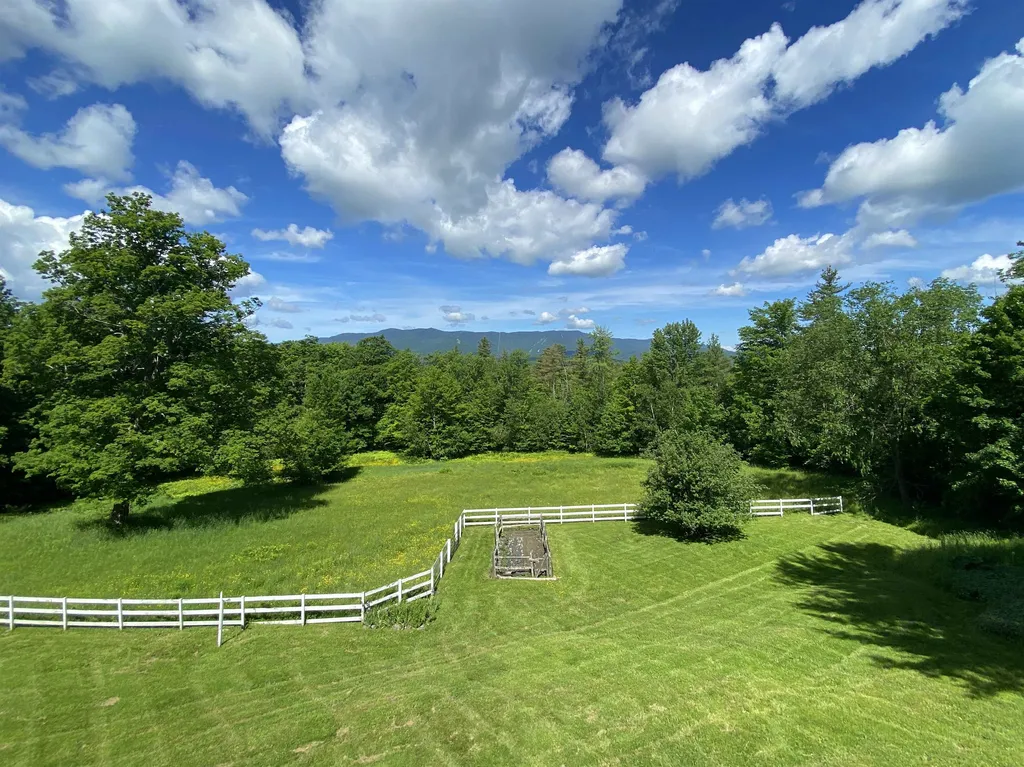 89 Shady Tree Road Warren VT 05674