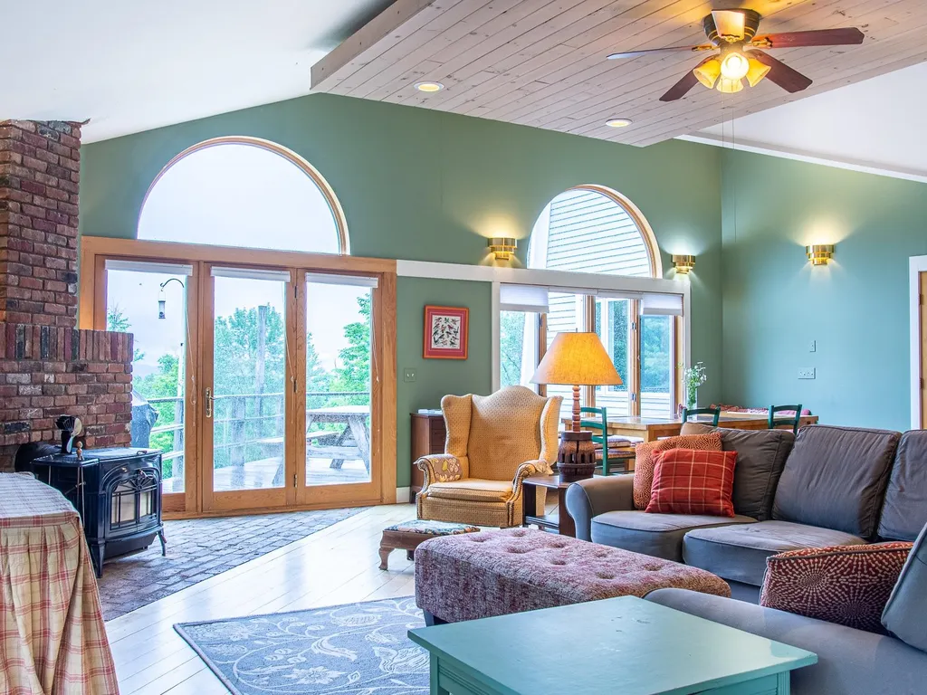 89 Shady Tree Road Warren VT 05674