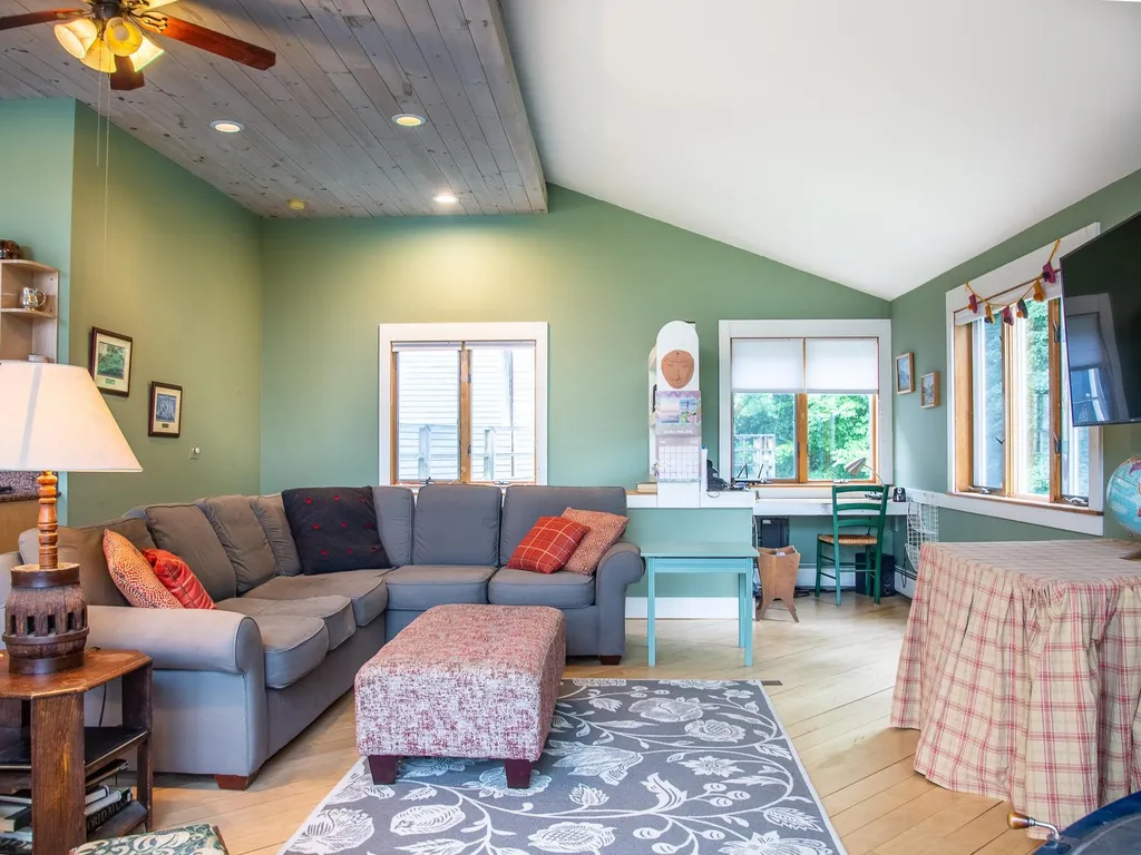 89 Shady Tree Road Warren VT 05674