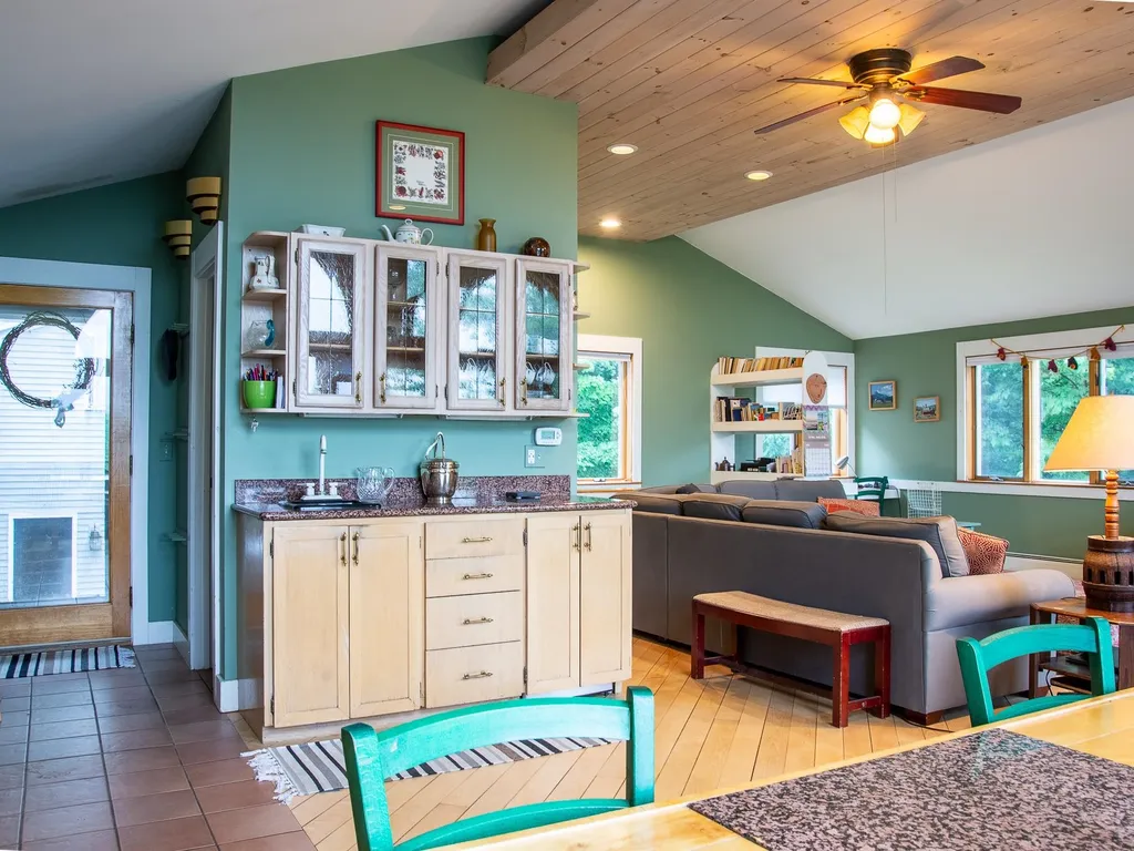 89 Shady Tree Road Warren VT 05674
