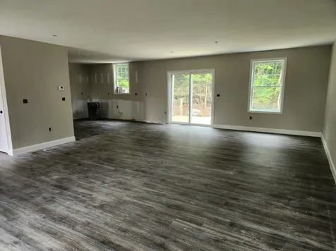 27 Reservation Road Deerfield NH 03037