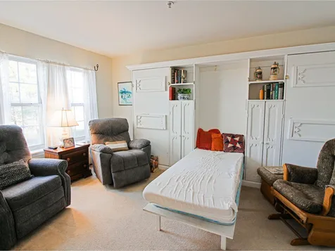 289 Hildred Drive Burlington VT 05401
