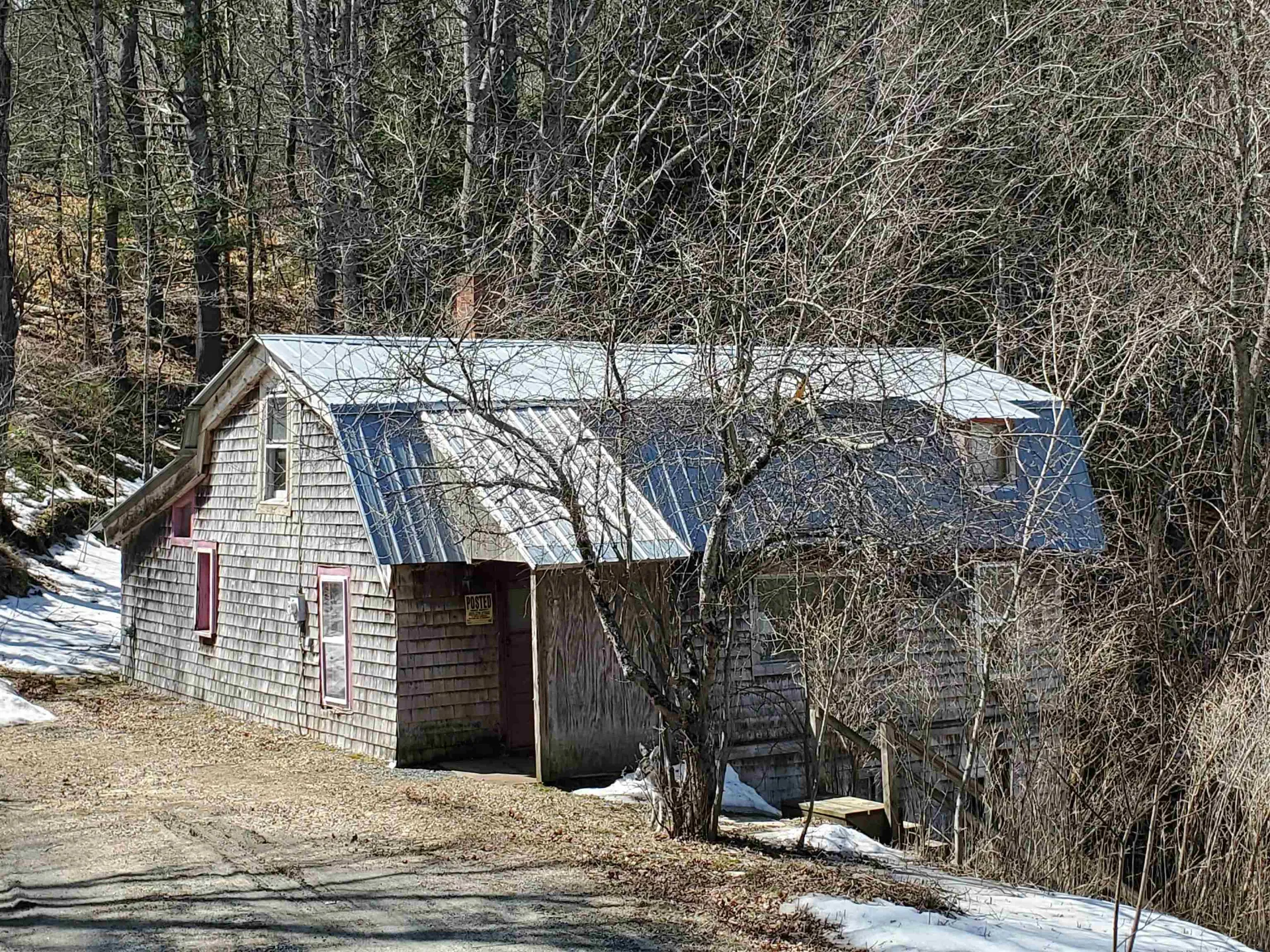 8 Arnold Drive Enfield NH 03748