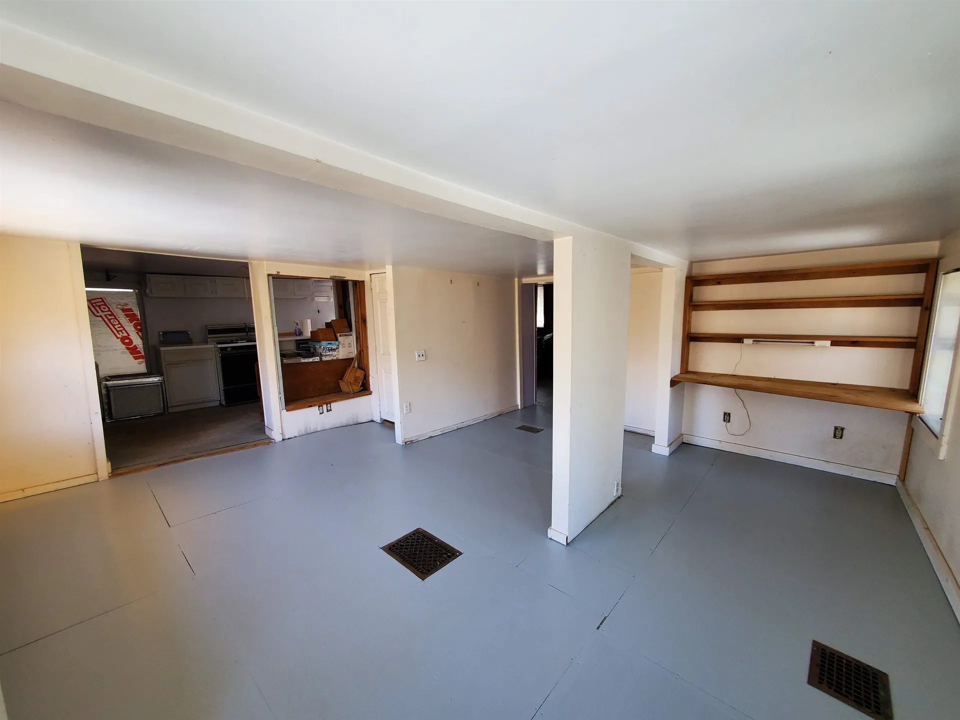 8 Arnold Drive Enfield NH 03748