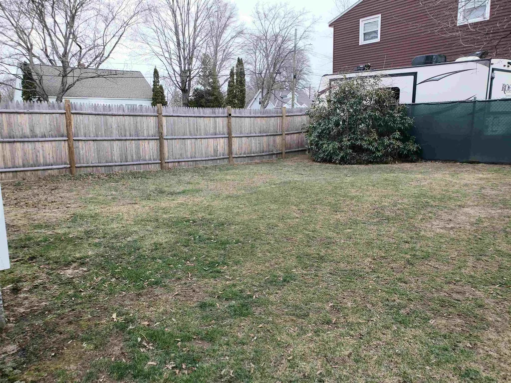57 Spalding Street Nashua NH 03060