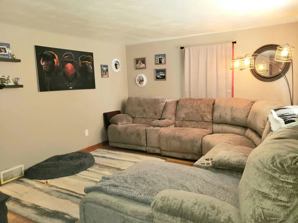 57 Spalding Street Nashua NH 03060