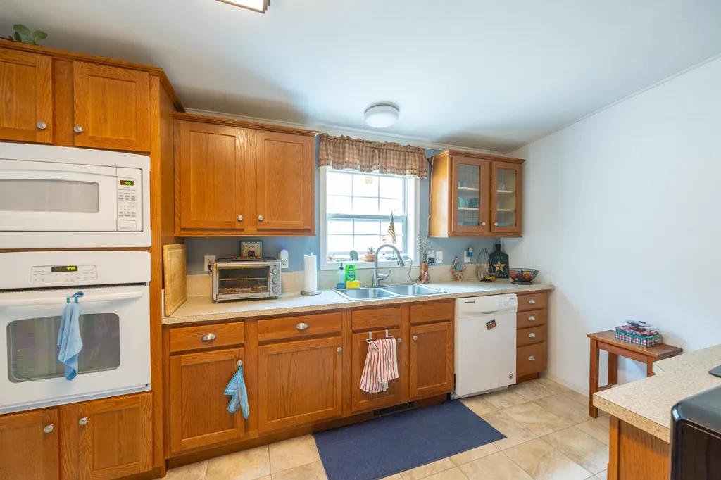 1 Madison Drive Barrington NH 03825