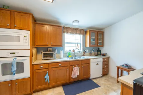 1 Madison Drive Barrington NH 03825