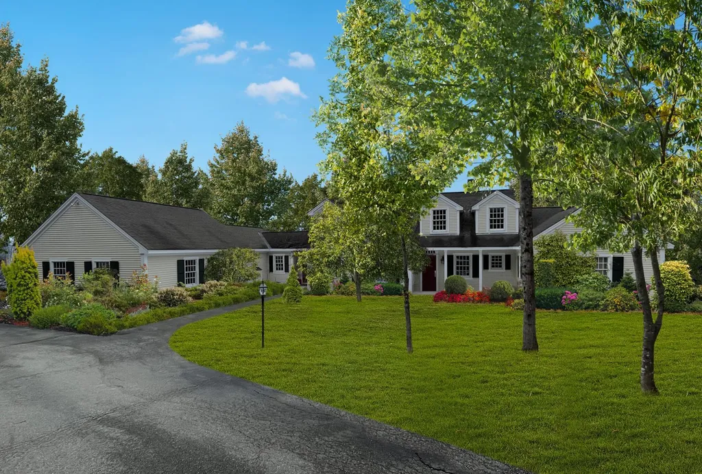 197 Woodland Trace New London NH 03257