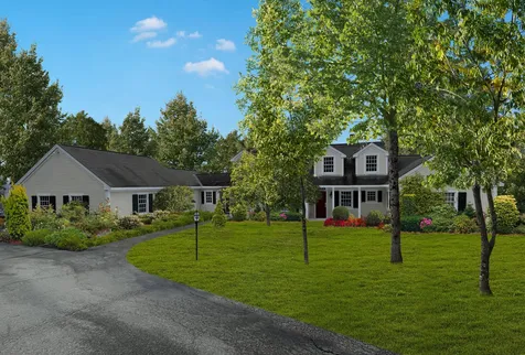 197 Woodland Trace New London NH 03257