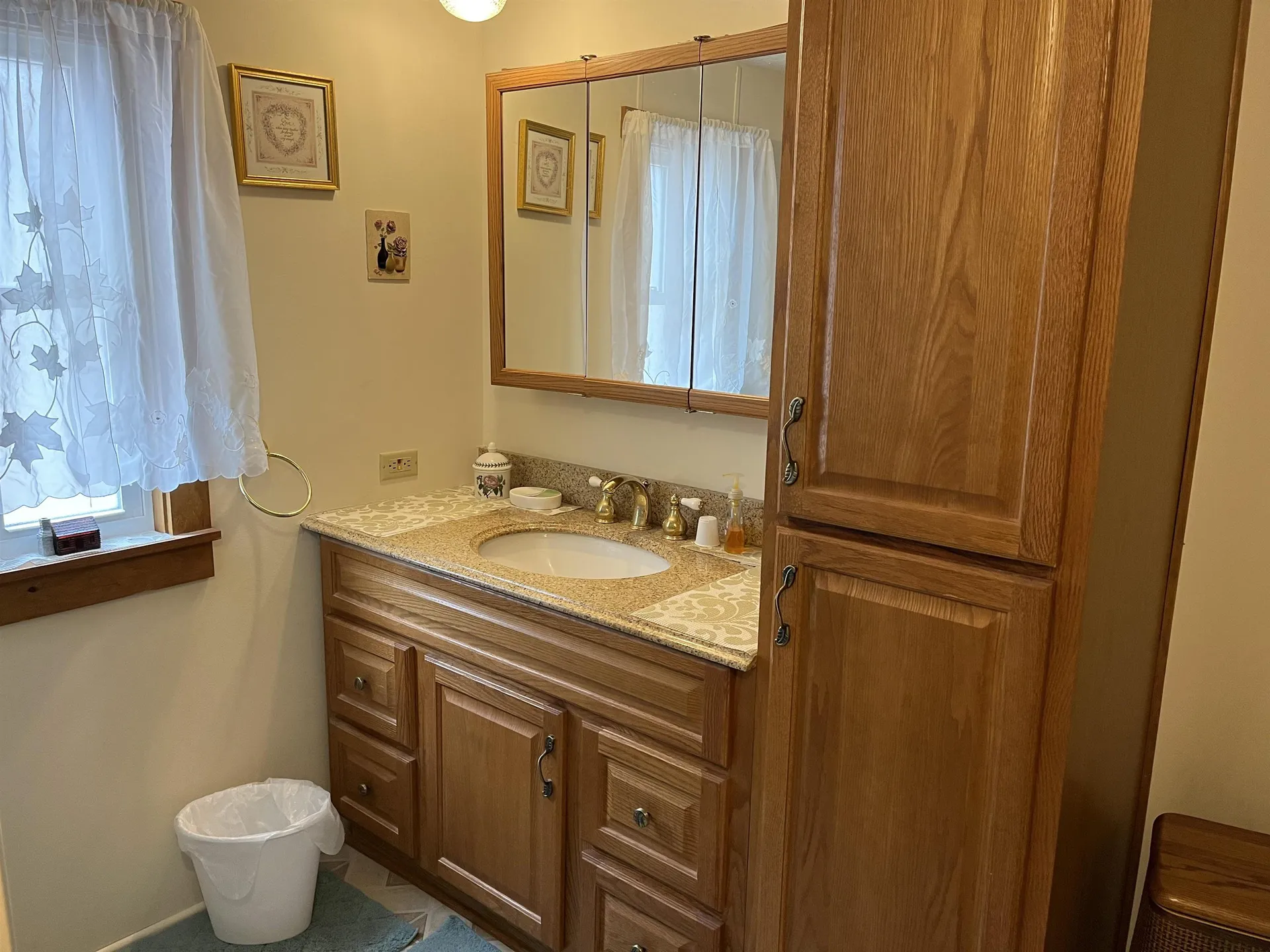 52 Cogswell Way Enfield NH 03748