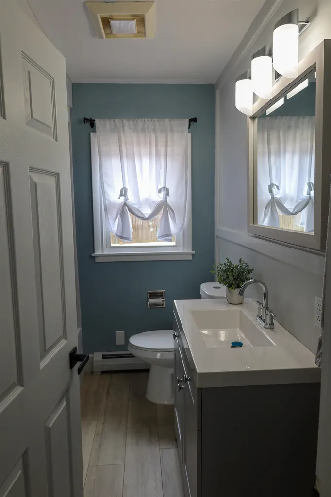 15 Osgood Avenue Claremont NH 03743