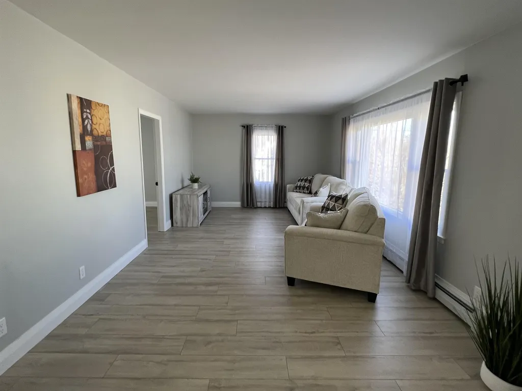 15 Osgood Avenue Claremont NH 03743