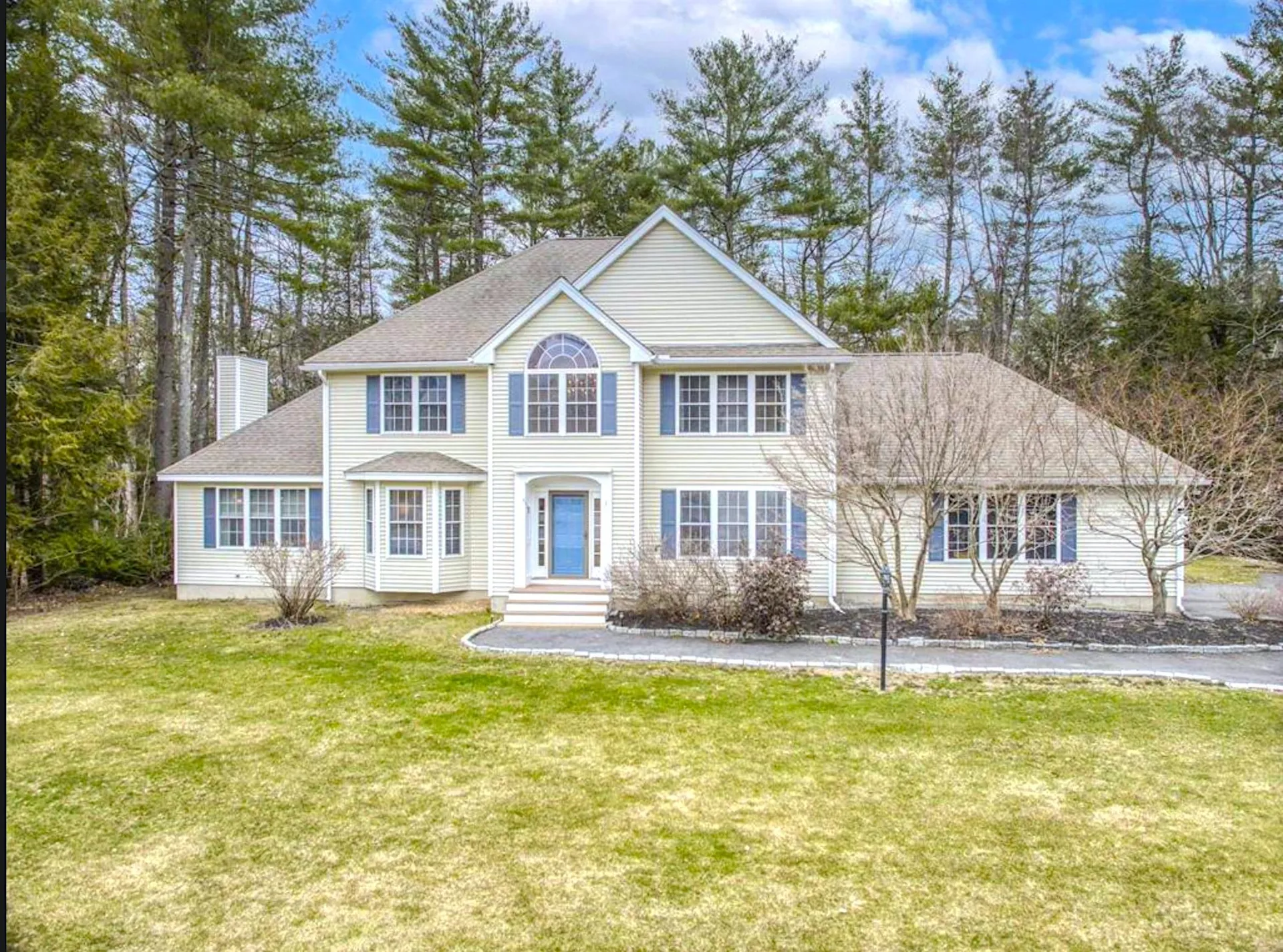 1 Mosswood Circle Amherst NH 03031
