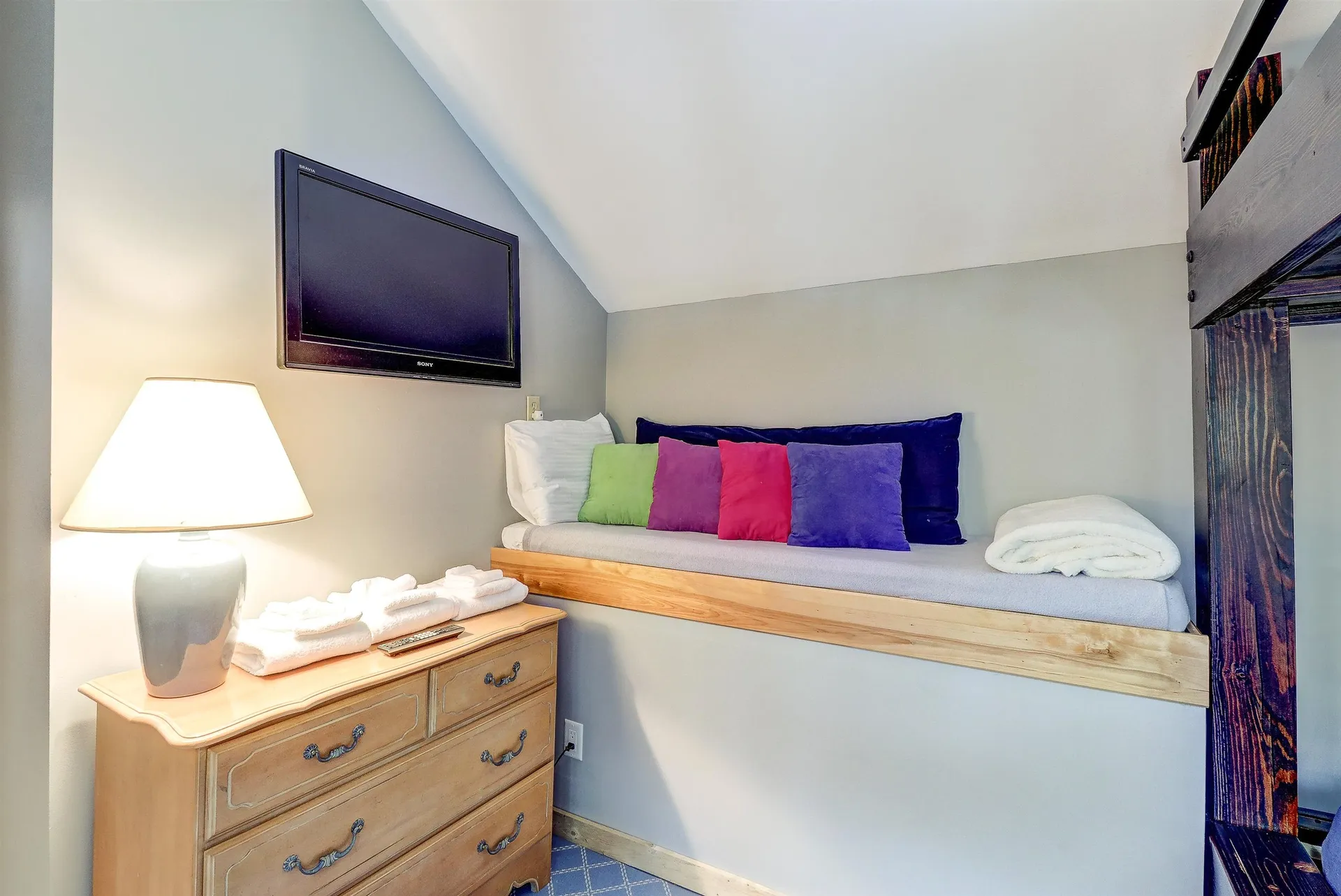 232 Grand Hollow Road Warren VT 05674