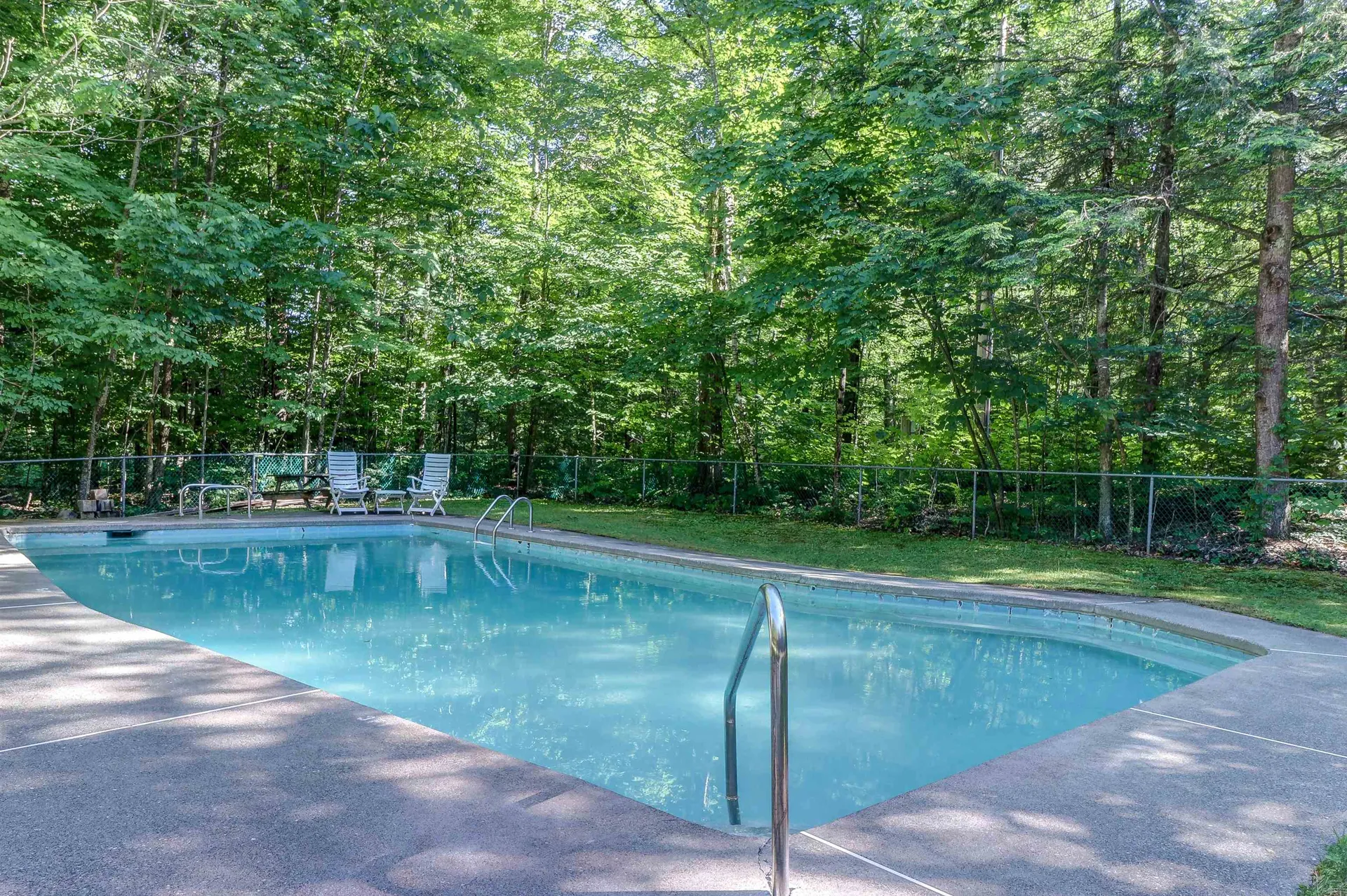 232 Grand Hollow Road Warren VT 05674