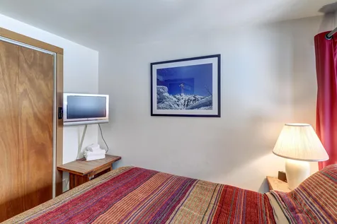 232 Grand Hollow Road Warren VT 05674