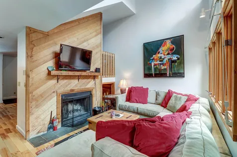 232 Grand Hollow Road Warren VT 05674