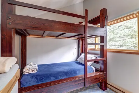 232 Grand Hollow Road Warren VT 05674
